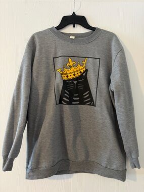 Gray Crewneck Sweater with Crowned Cat Graphic